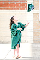 ElementaryGrad2021_Aniston16